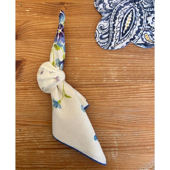 4 Mikasa Lila Bone China Scallop Seashell Napkin Holders Purple Floral Spring - Picture 3 of 4